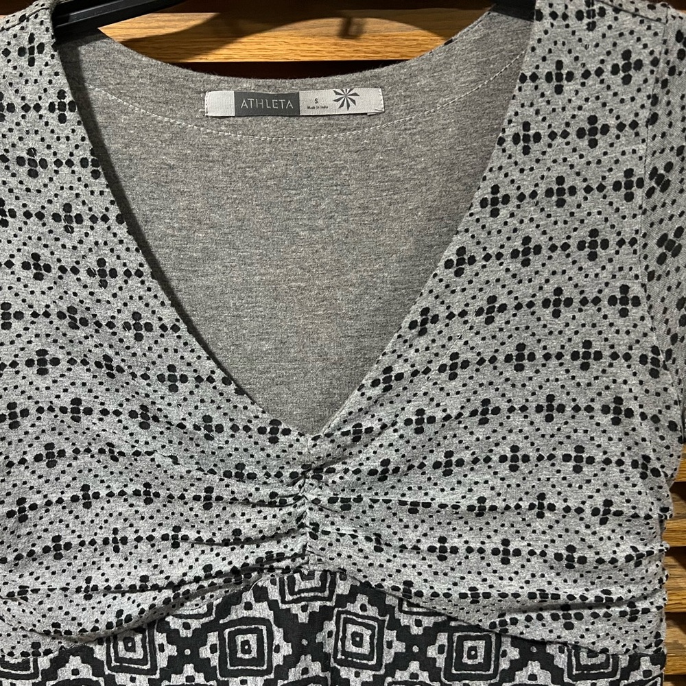 Women’s Athleta dress, size small - Picture 2 of 5